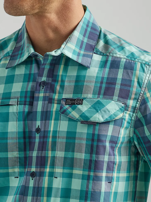 klær nei Wrangler menn atg asymmetrisk rutete skjorte med glidelåslomme tidevannspledd (112333849) 8V40322