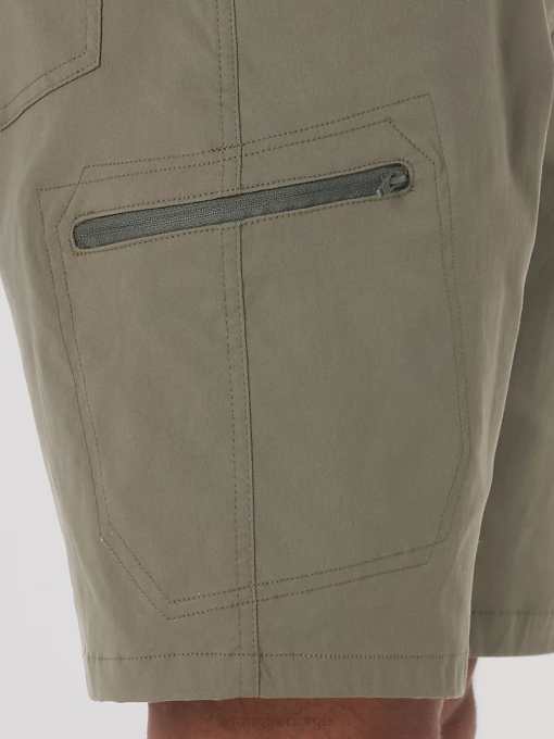 klær nei Wrangler menn autentikk komfort midje cargo kort jordgrønn (10zm980eg) 8V40568