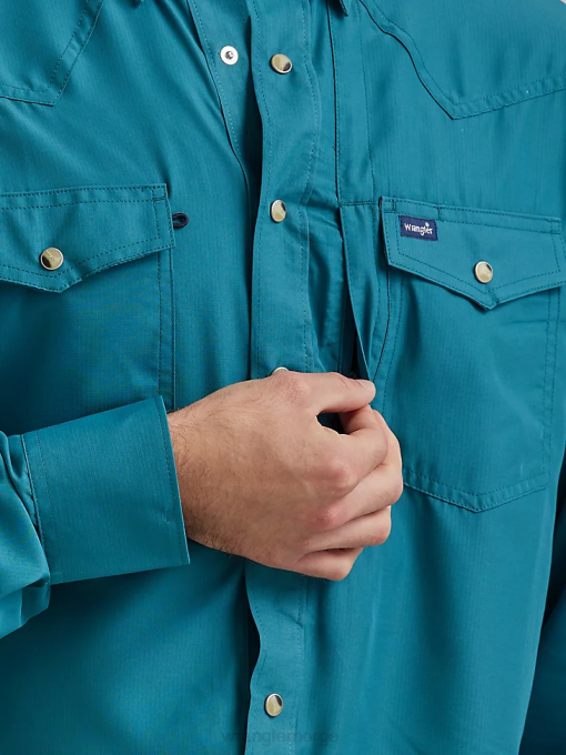 klær nei Wrangler menn langermet solid skjorte for ytelse dyp blågrønn (112326173) 8V40433