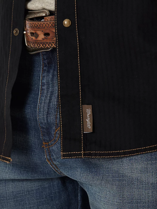 klær nei Wrangler menn retro langermet western solid dobbyskjorte med trykkknapper svart (mvr532x) 8V40471