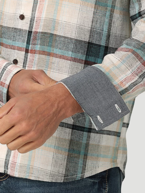 klær nei Wrangler menn retro premium langermet rutete skjorte med knapper off white (112324853) 8V40336